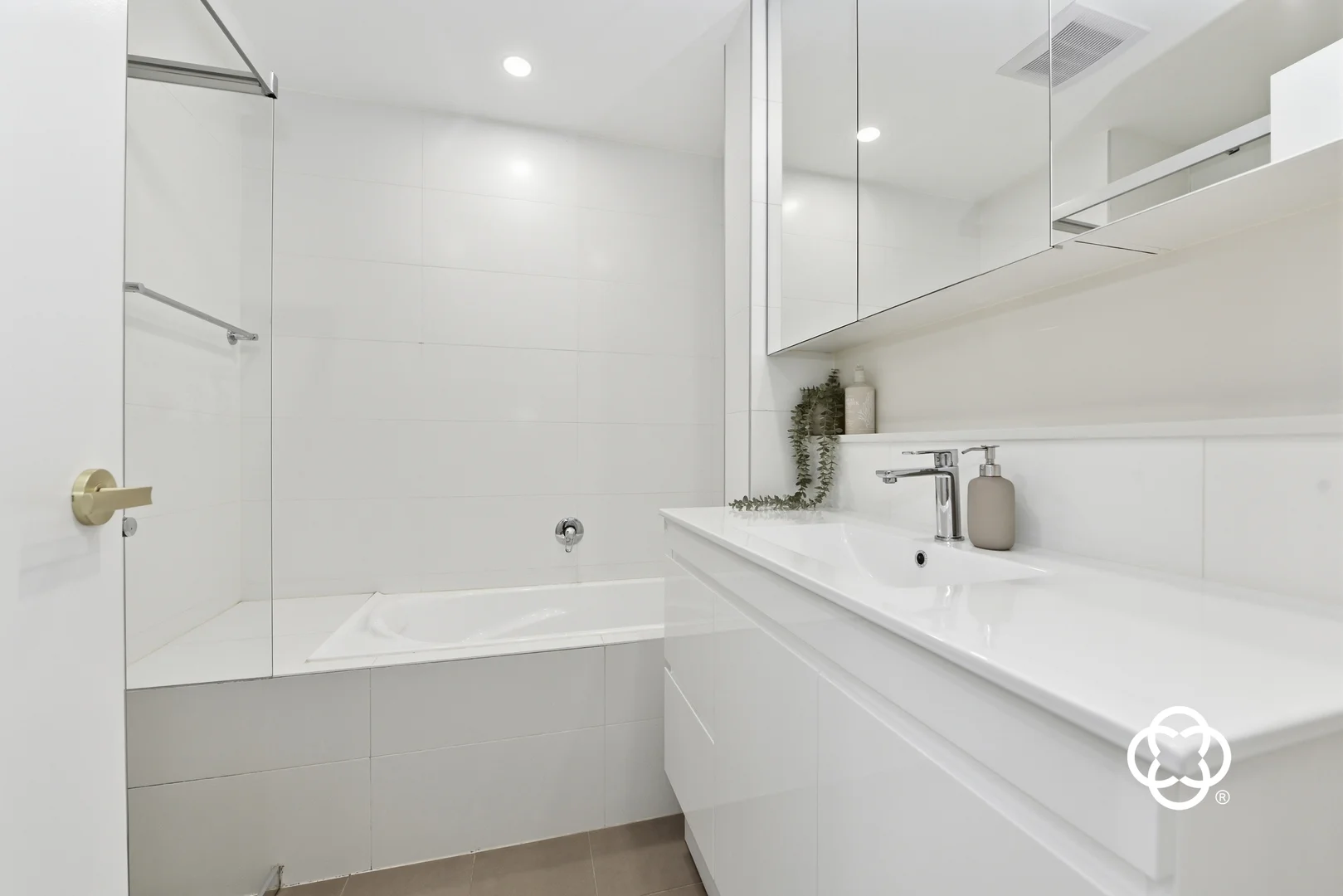 Additional image 7 of 401/25 Hill Road, Wentworth Point NSW 2127