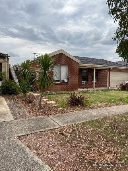3 bedrooms House in 13 Hawkstone Road WYNDHAM VALE VIC, 3024