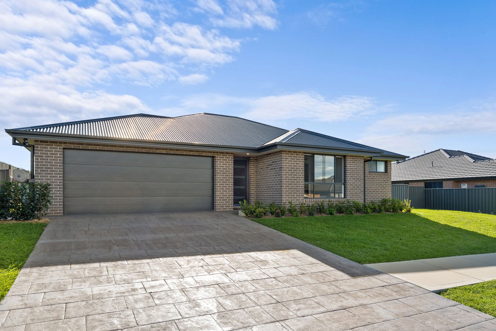 3 bedrooms House in 14 Simmental Way TAMWORTH NSW, 2340