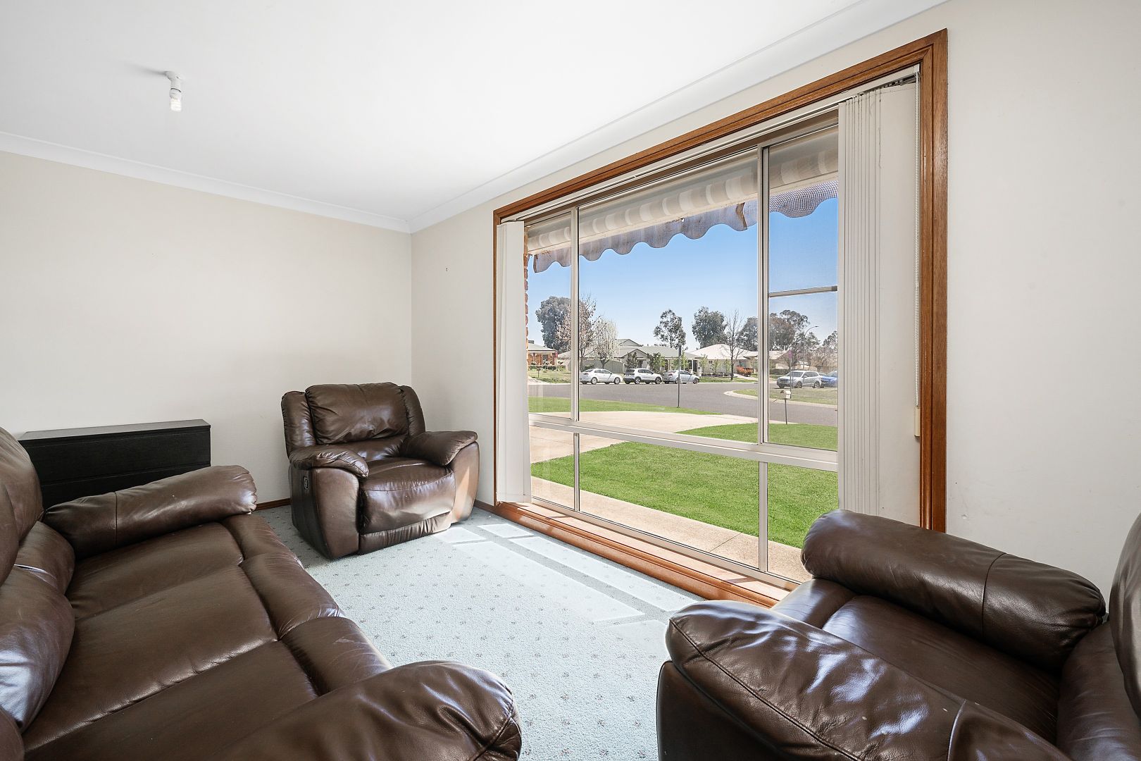 2 Roxburgh Drive, Kelso NSW 2795, Image 2