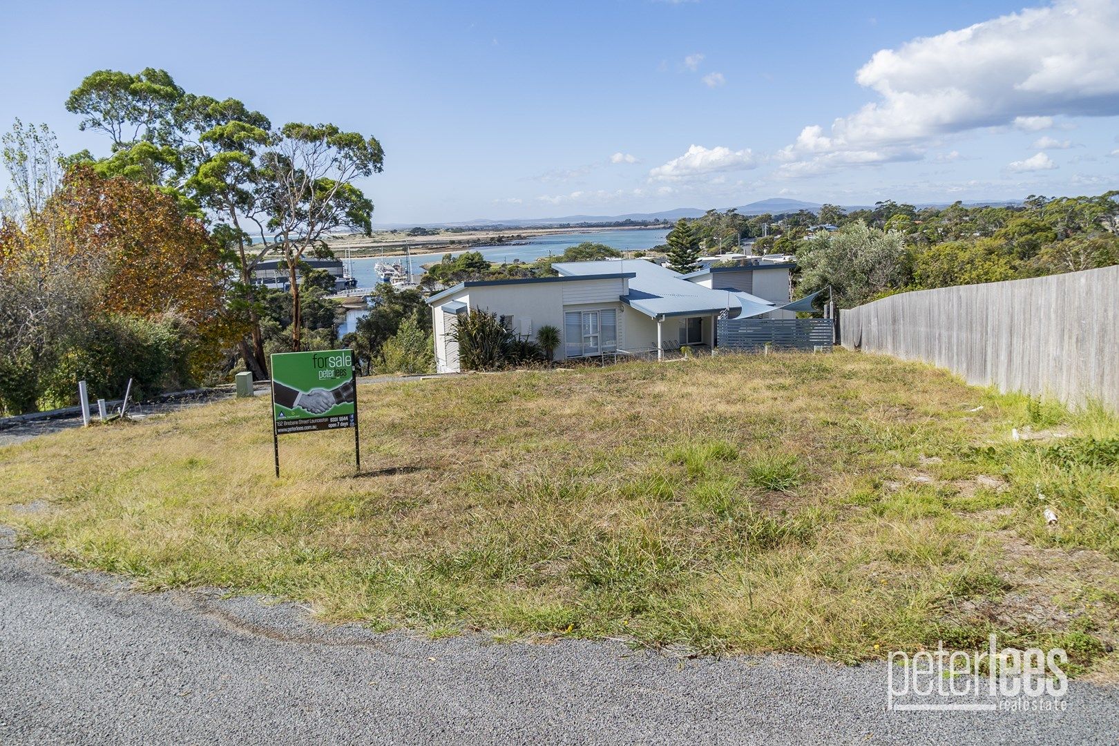 2/4 Bridview Place, Bridport TAS 7262, Image 0