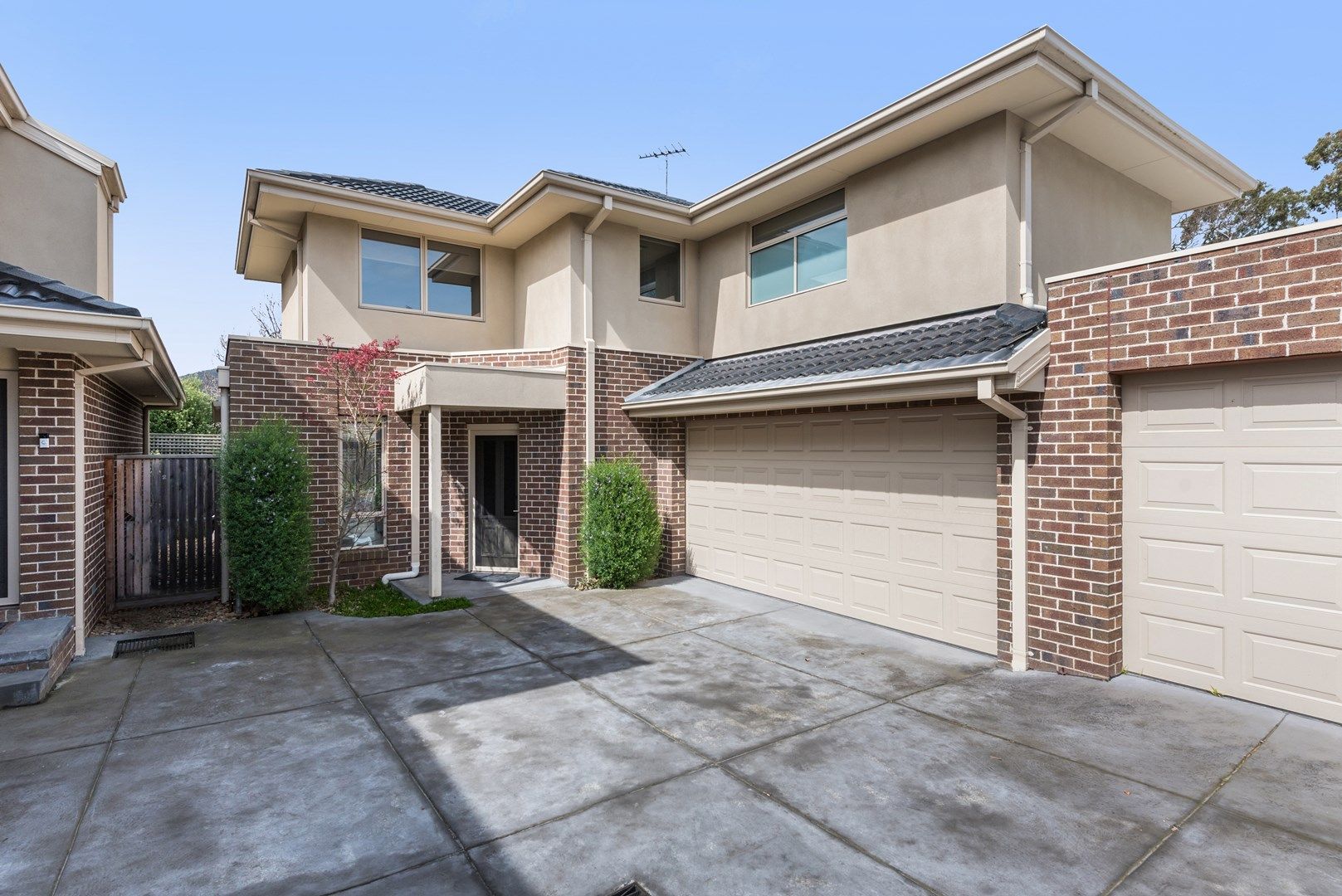 3 bedrooms Townhouse in 3/3 Pine Crescent BORONIA VIC, 3155