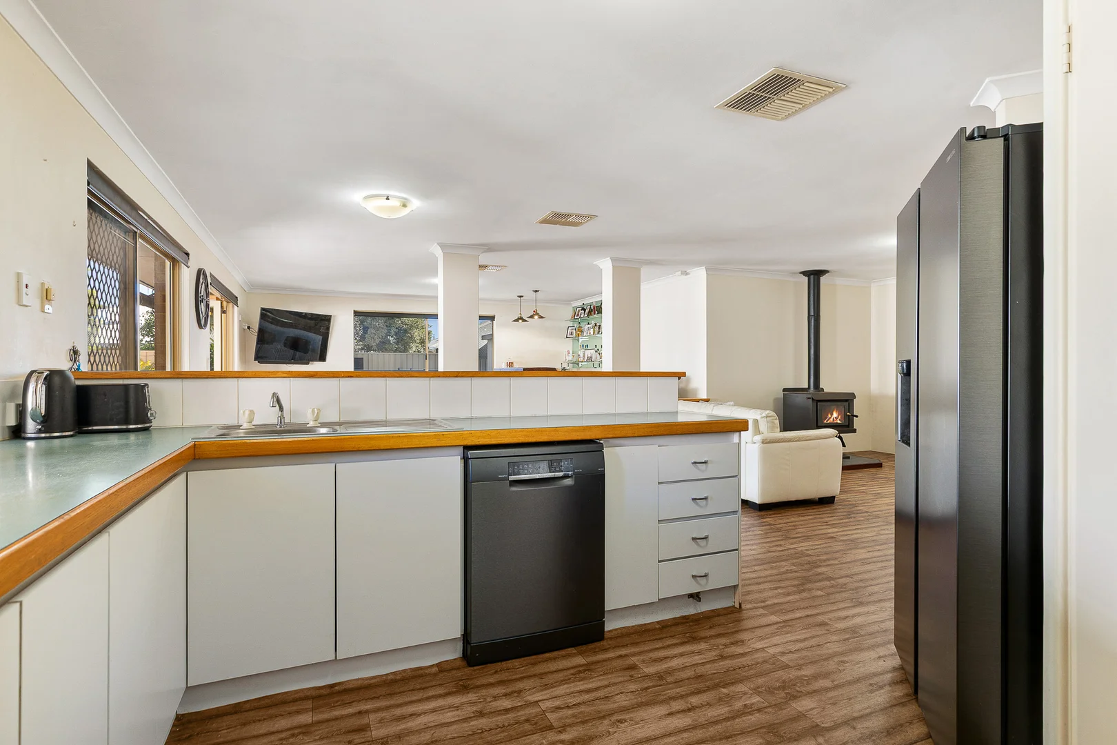 Additional image 15 of 110 South Yunderup Road, South Yunderup WA 6208