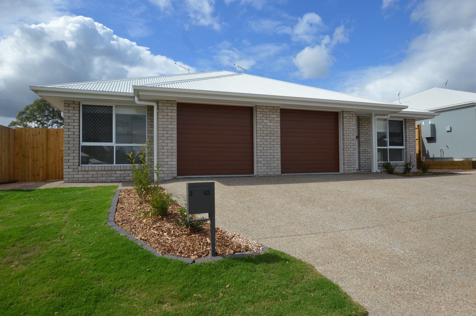 2 bedrooms Duplex in 2/52 Maranoa Street LOGAN RESERVE QLD, 4133