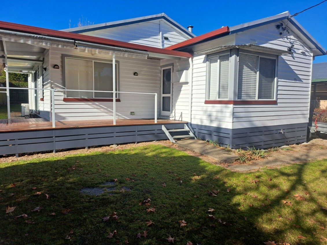 10 Simmonds Street, Mount Beauty VIC 3699, Image 0