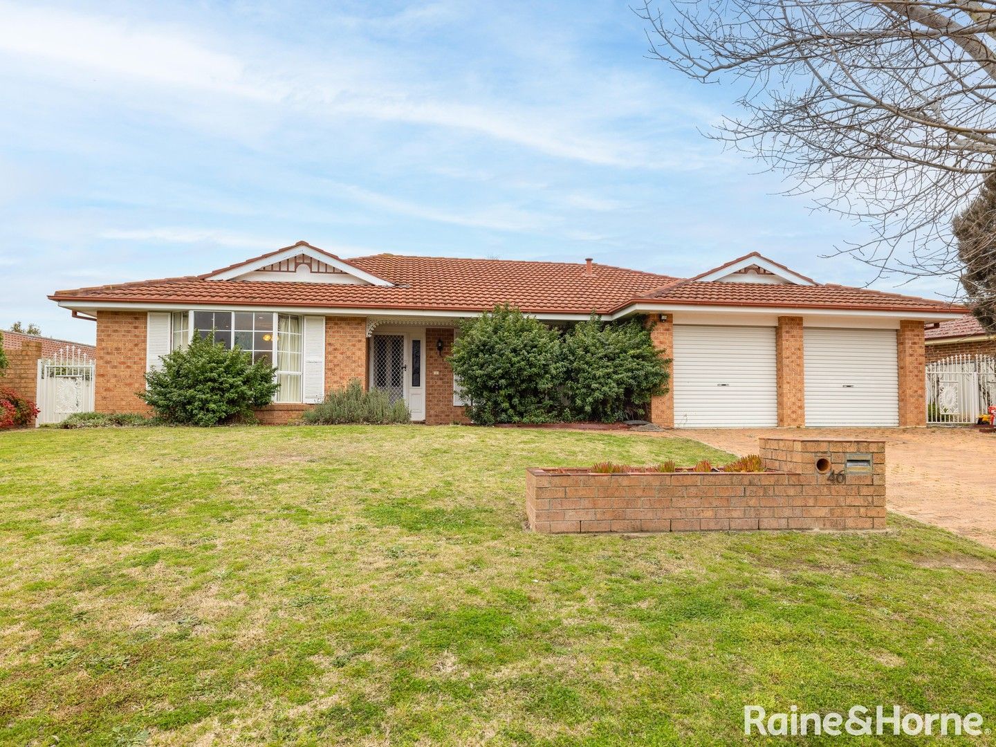 4 bedrooms House in 46 Opperman Way WINDRADYNE NSW, 2795