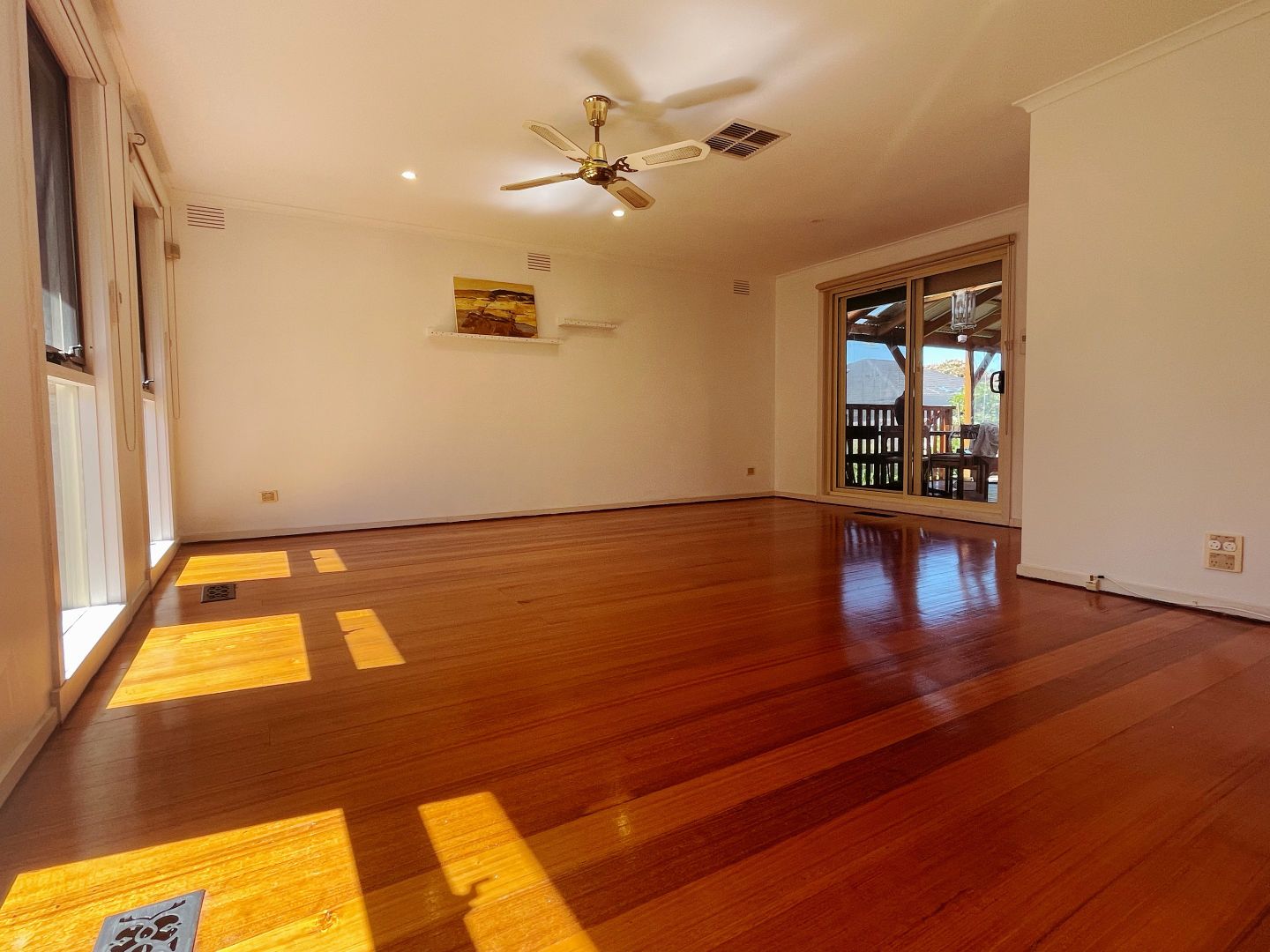 4 Coachmans Square, Wantirna VIC 3152 House For Rent 685 Domain