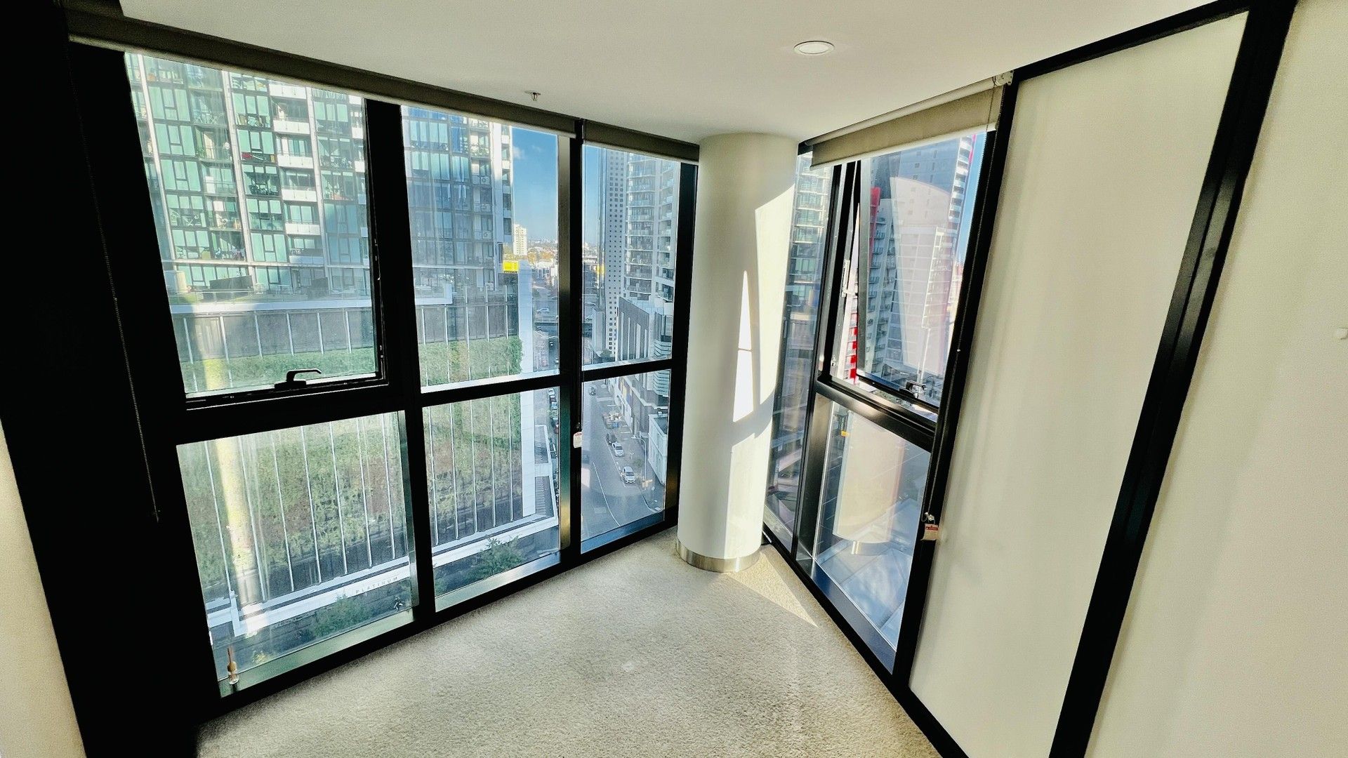 1 bedrooms Apartment / Unit / Flat in 1202/33 Clarke Street SOUTHBANK VIC, 3006