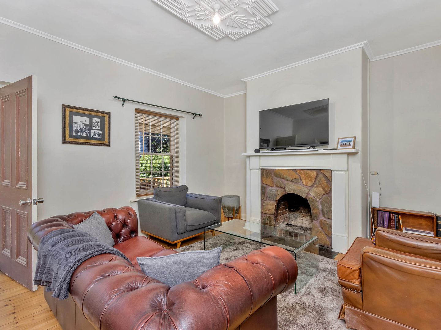 103-105 Murray Street, Angaston SA 5353, Image 2