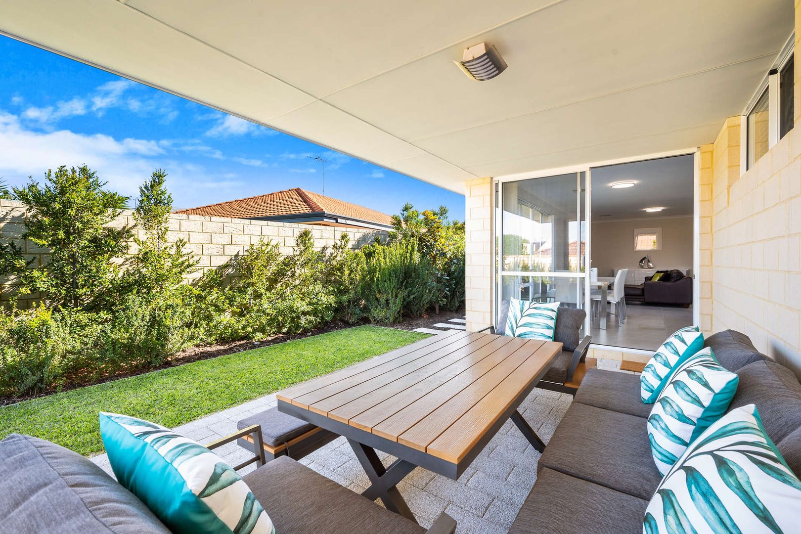 5 bedrooms House in 114A Bayport Circuit MINDARIE WA, 6030