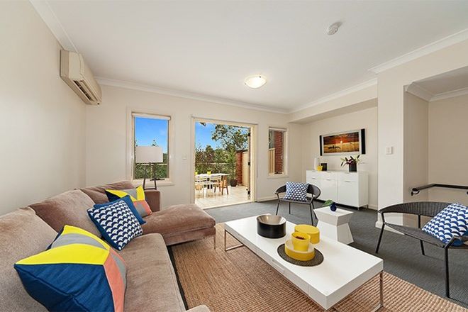 Picture of 33 Walkers Drive, LANE COVE NSW 2066