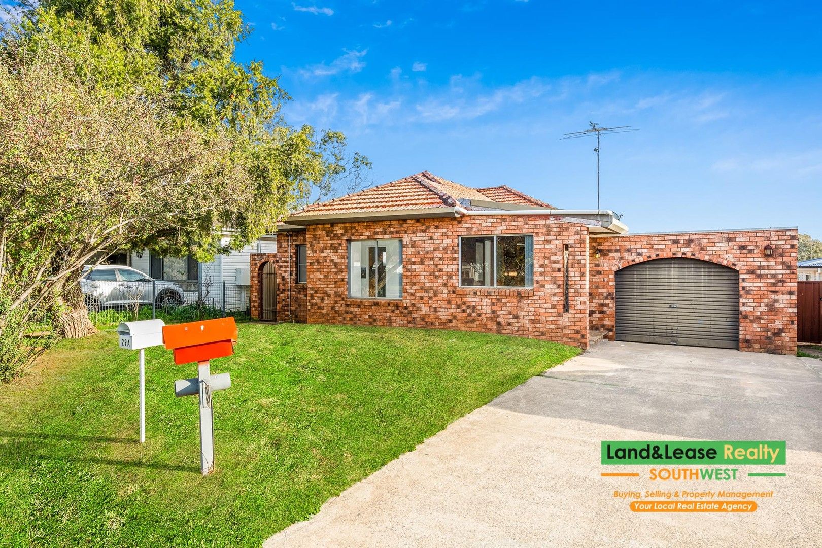 29 Bradbury Avenue, Bradbury NSW 2560, Image 0