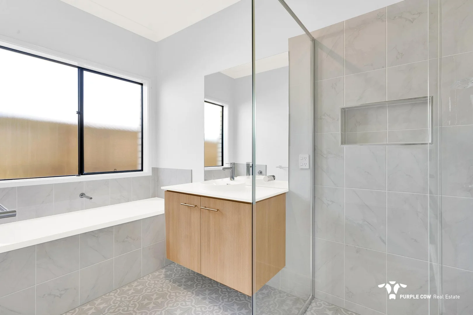 Additional image 7 of 18 Clara Street, White Rock QLD 4306