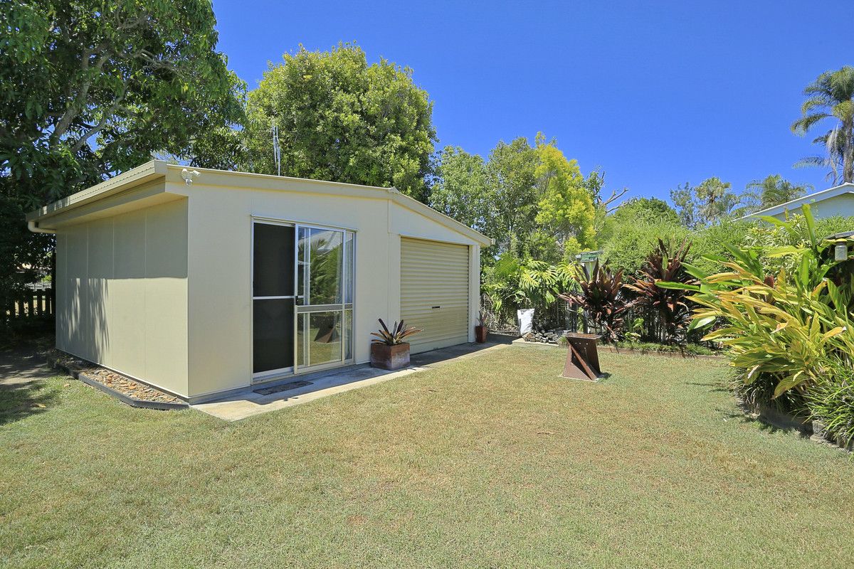 25 Vasey Street, Avenell Heights QLD 4670, Image 2