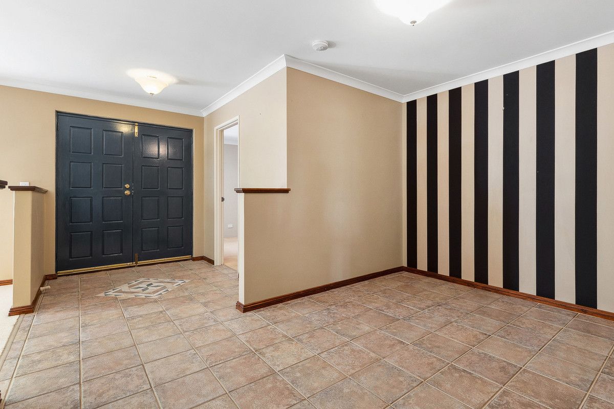 1 Powis Way, Warnbro WA 6169, Image 2