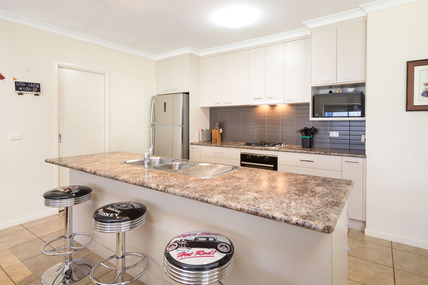 24 Bremer Avenue, Leneva VIC 3691, Image 1