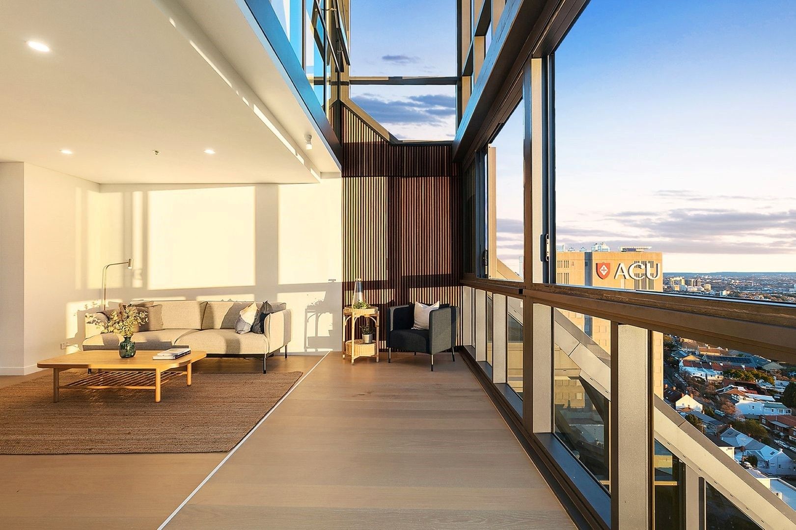 2201/150 Pacific Highway, North Sydney NSW 2060 Apartment For Rent