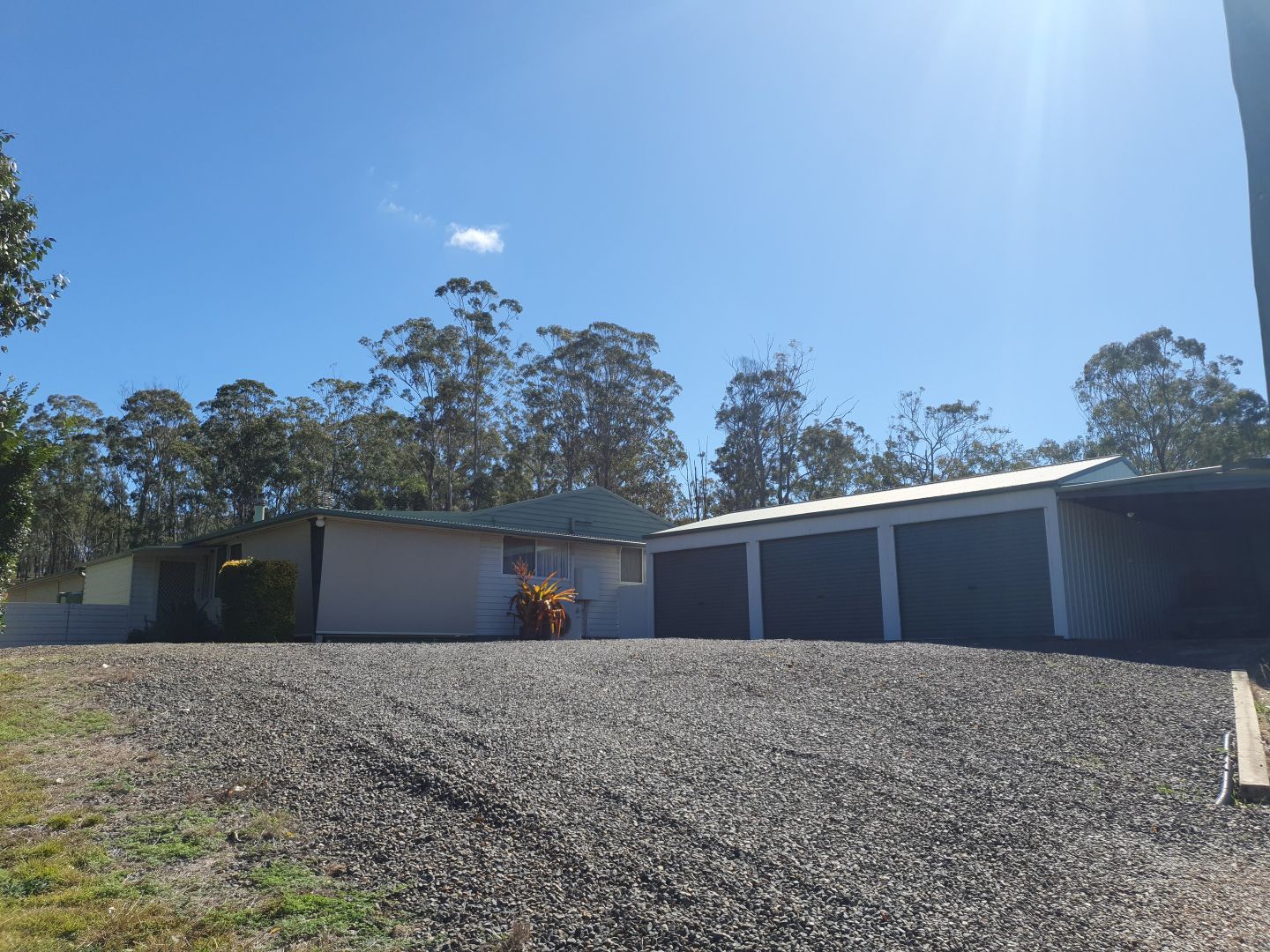 1283 OLD ESK ROAD, Blackbutt QLD 4314, Image 2