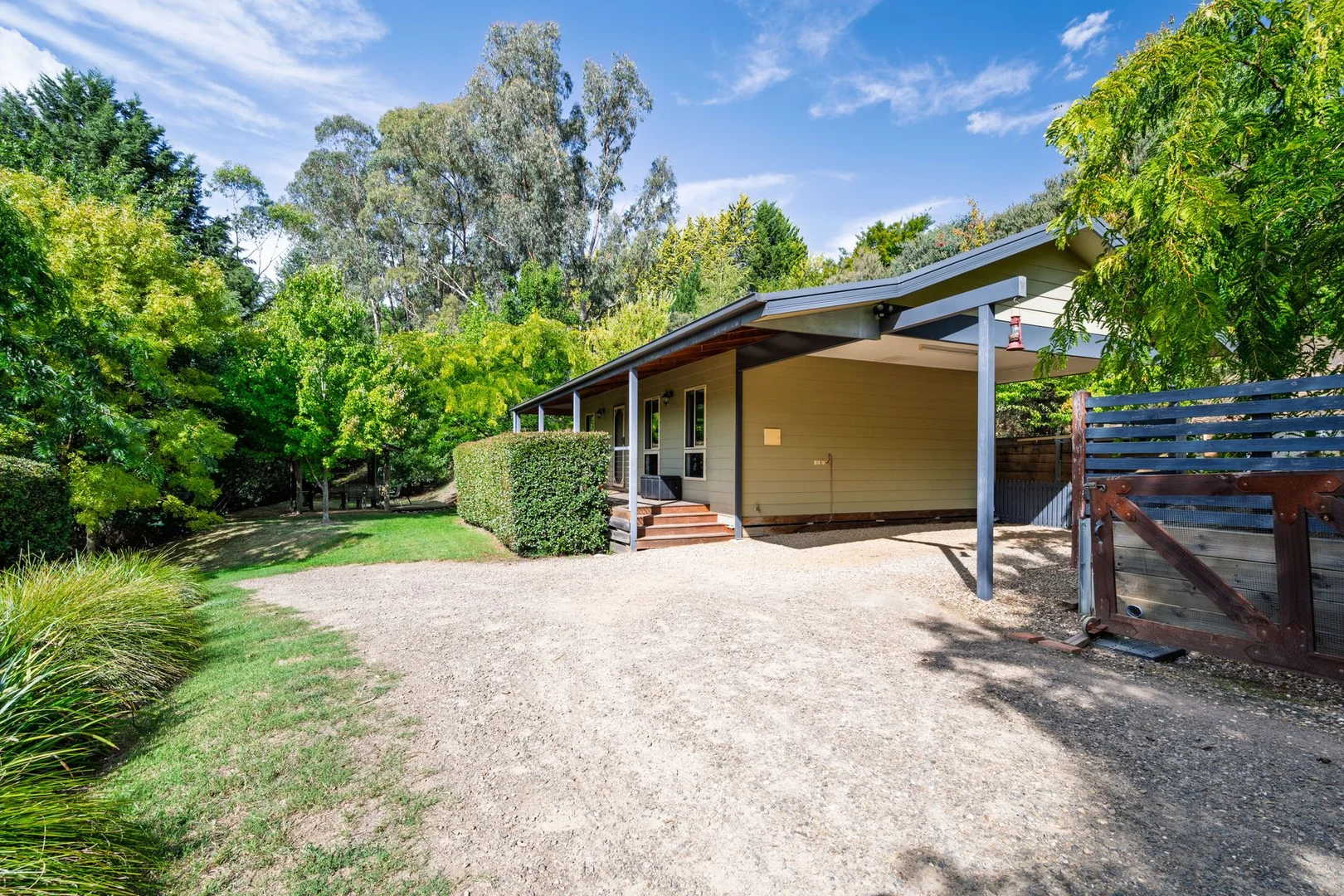 Additional image 24 of 2 Houghs Lane, Bright VIC 3741