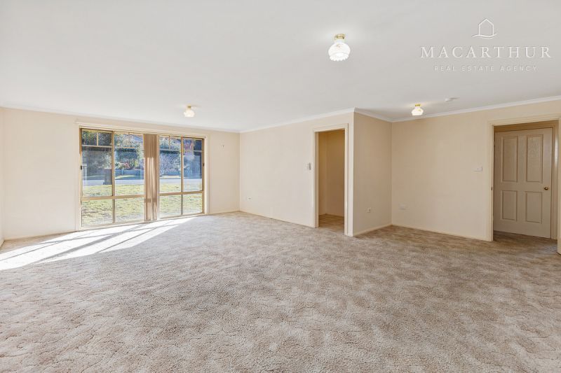 1/15 Yeomans Place, Kooringal NSW 2650, Image 2