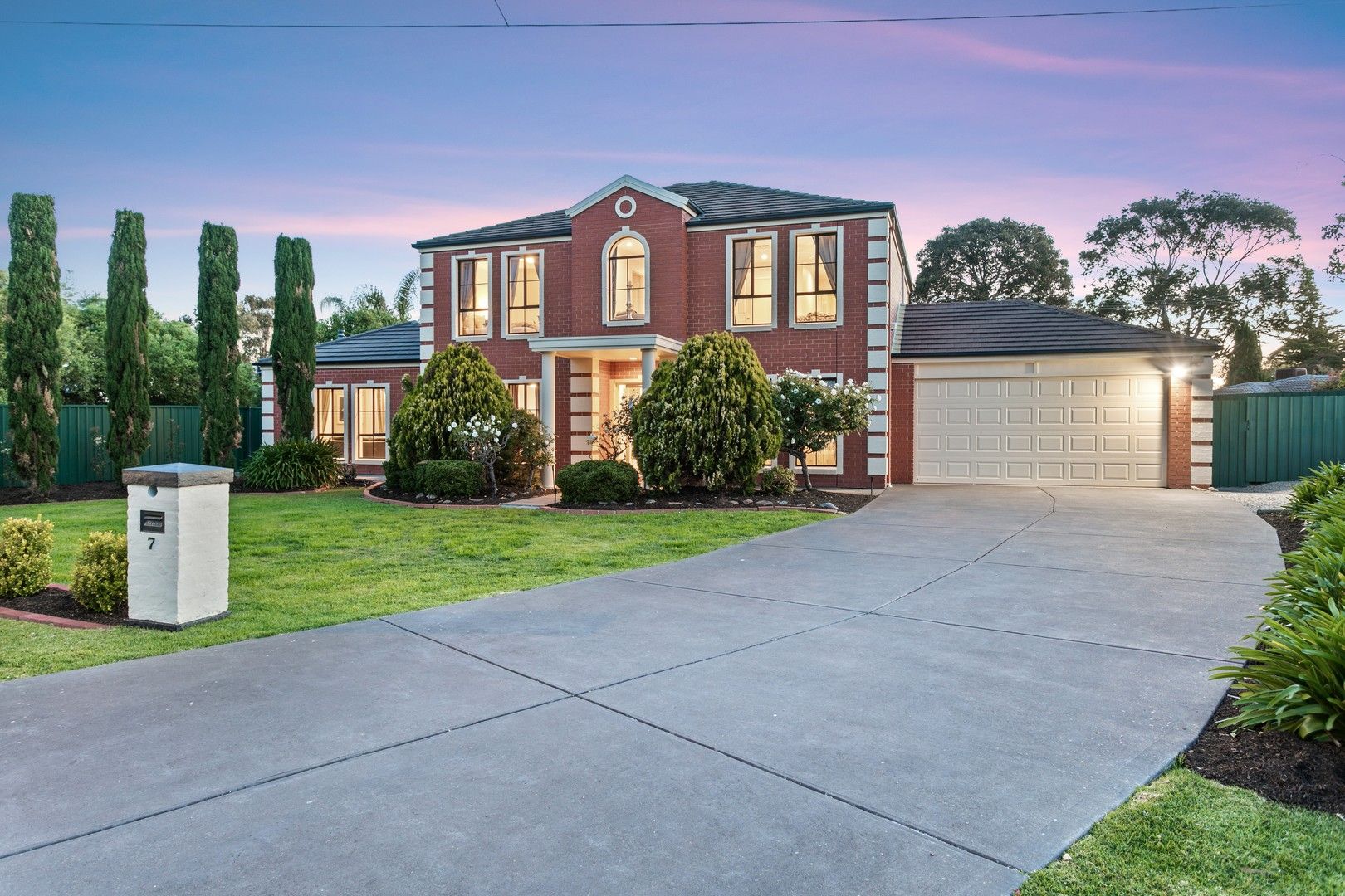 6 bedrooms House in 7 Herrings Lane HAPPY VALLEY SA, 5159