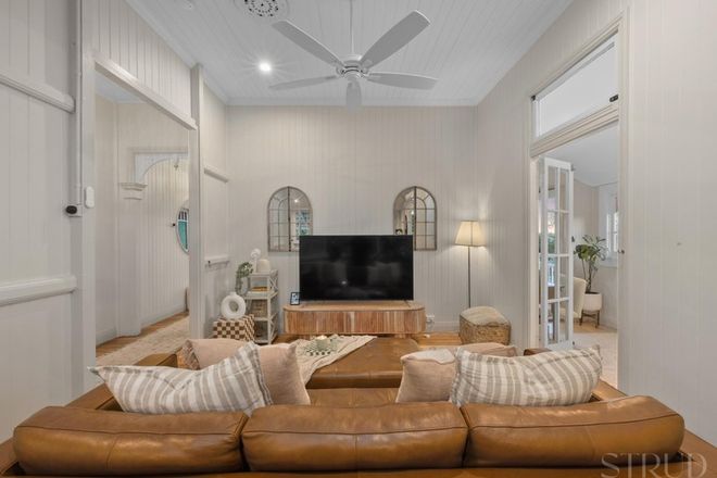 17 Sloman Street, BOOVAL QLD 4304 - Image 5