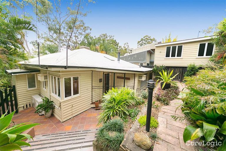 84 Outlook Crescent, Bardon QLD 4065, Image 0