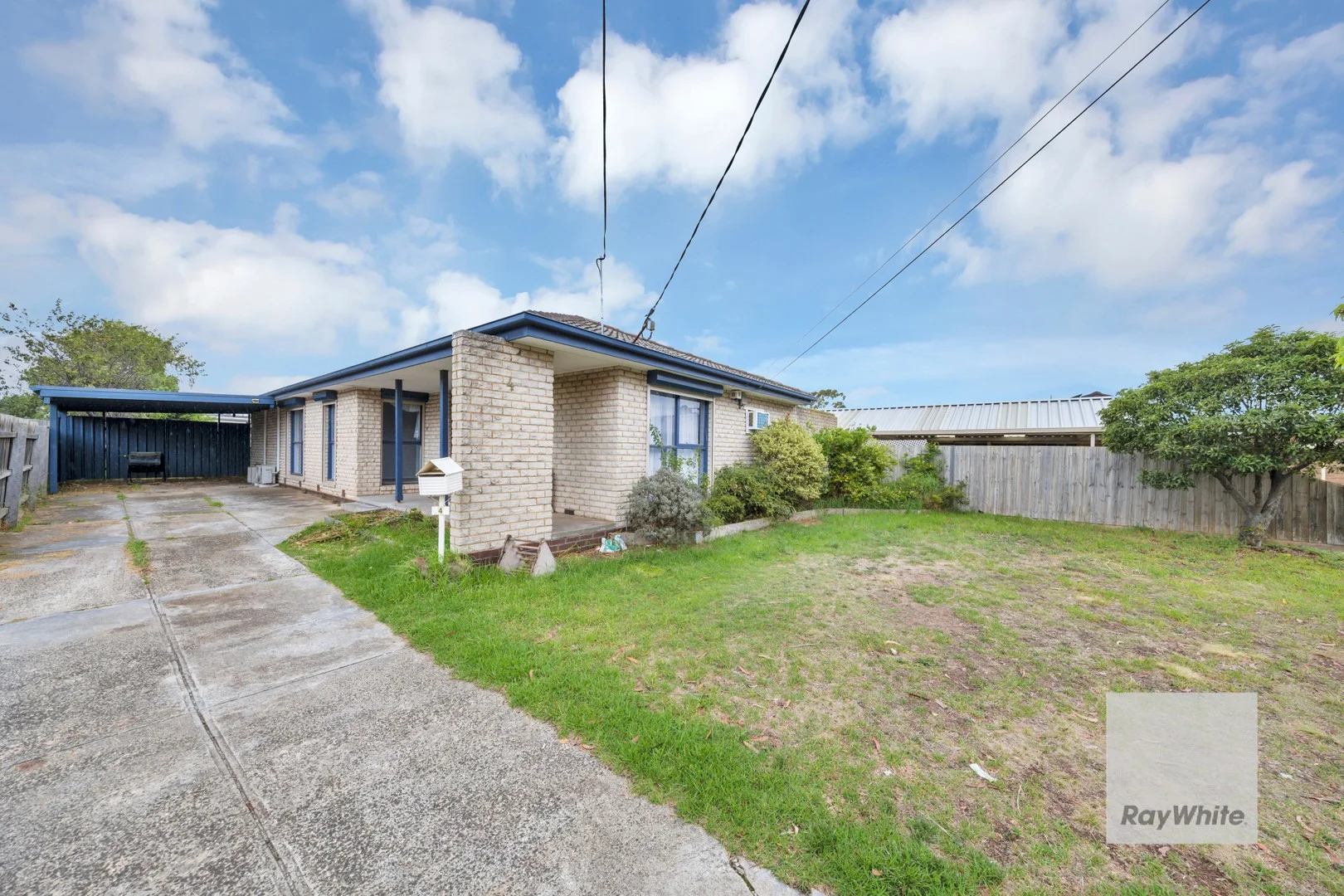 4 Phyllis Parade, Deer Park VIC 3023