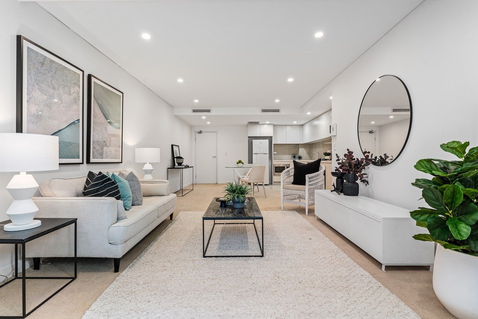 1 bedrooms Apartment / Unit / Flat in 4/6 Foley Street MONA VALE NSW, 2103