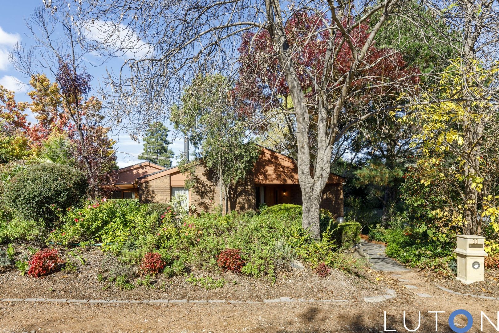 11 Riordan Street, Fadden ACT 2904, Image 2