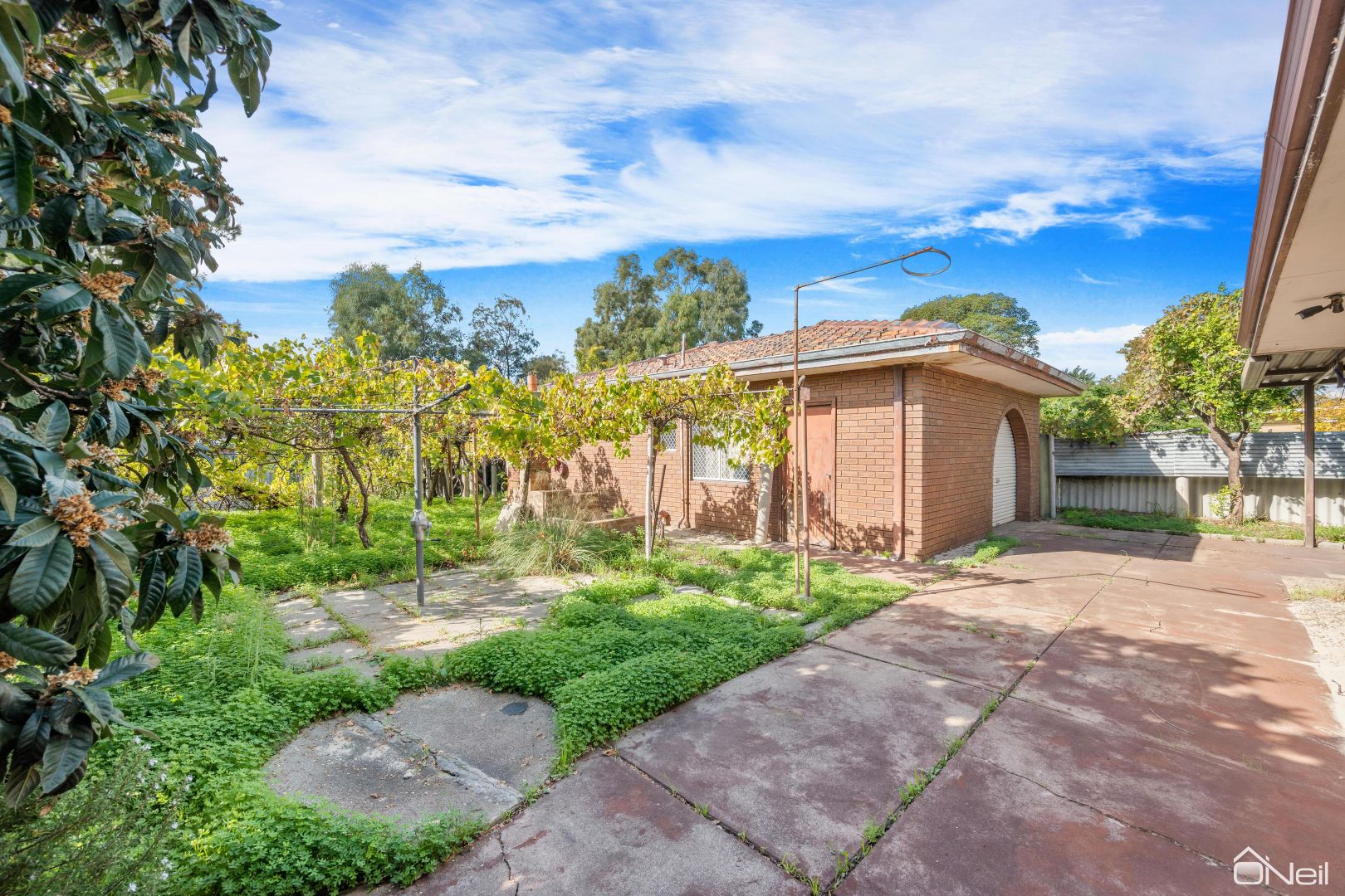 2014 Albany Highway, Maddington WA 6109 Domain