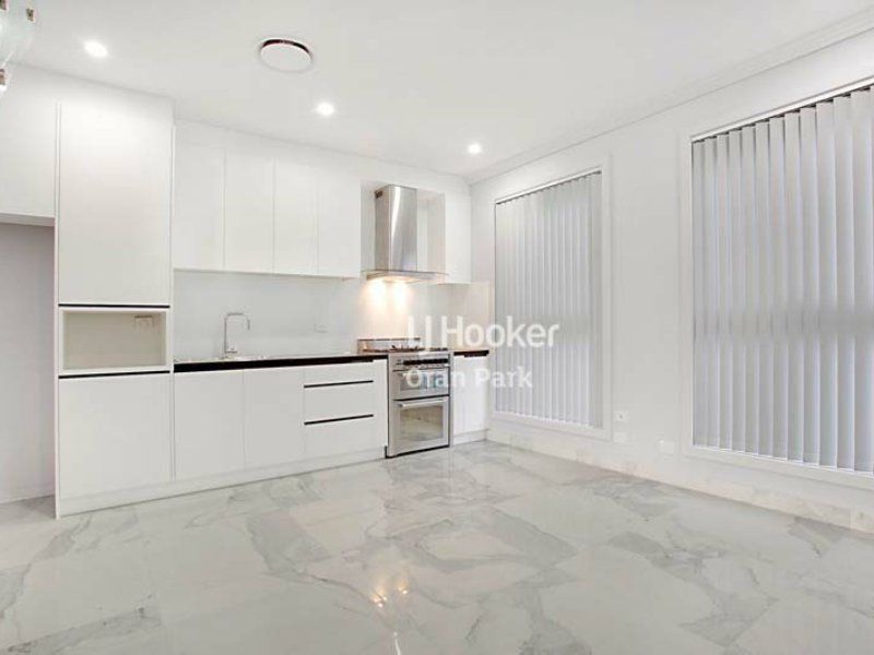 2 bedrooms Apartment / Unit / Flat in 10A Bourne Ridge ORAN PARK NSW, 2570