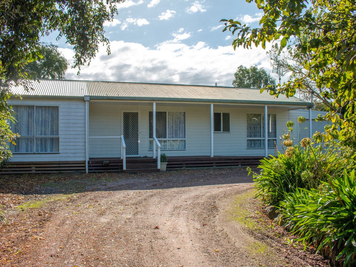 3 bedrooms House in 88 Kerr Street MORTLAKE VIC, 3272