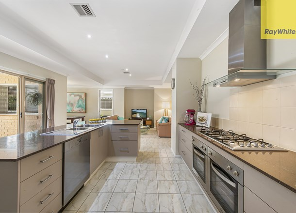 48 Langmore Drive, Hillside VIC 3037