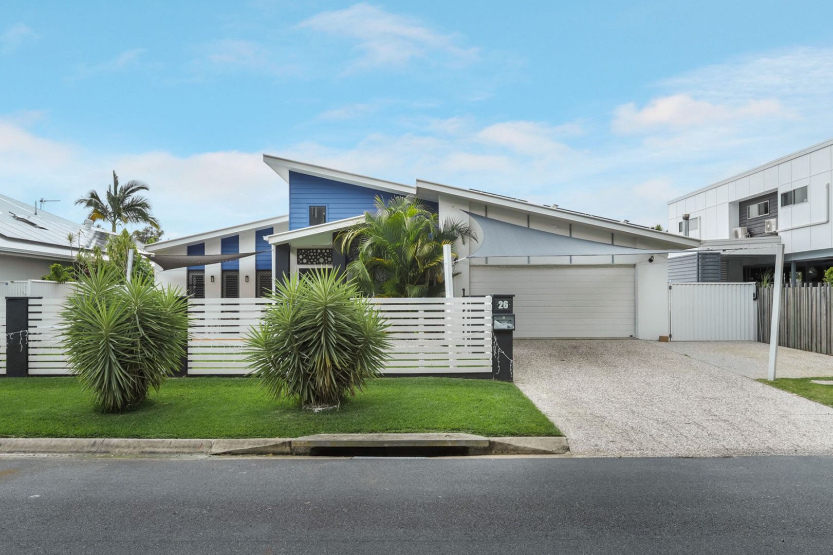 26 Wategos Circuit, Pelican Waters Property History & Address