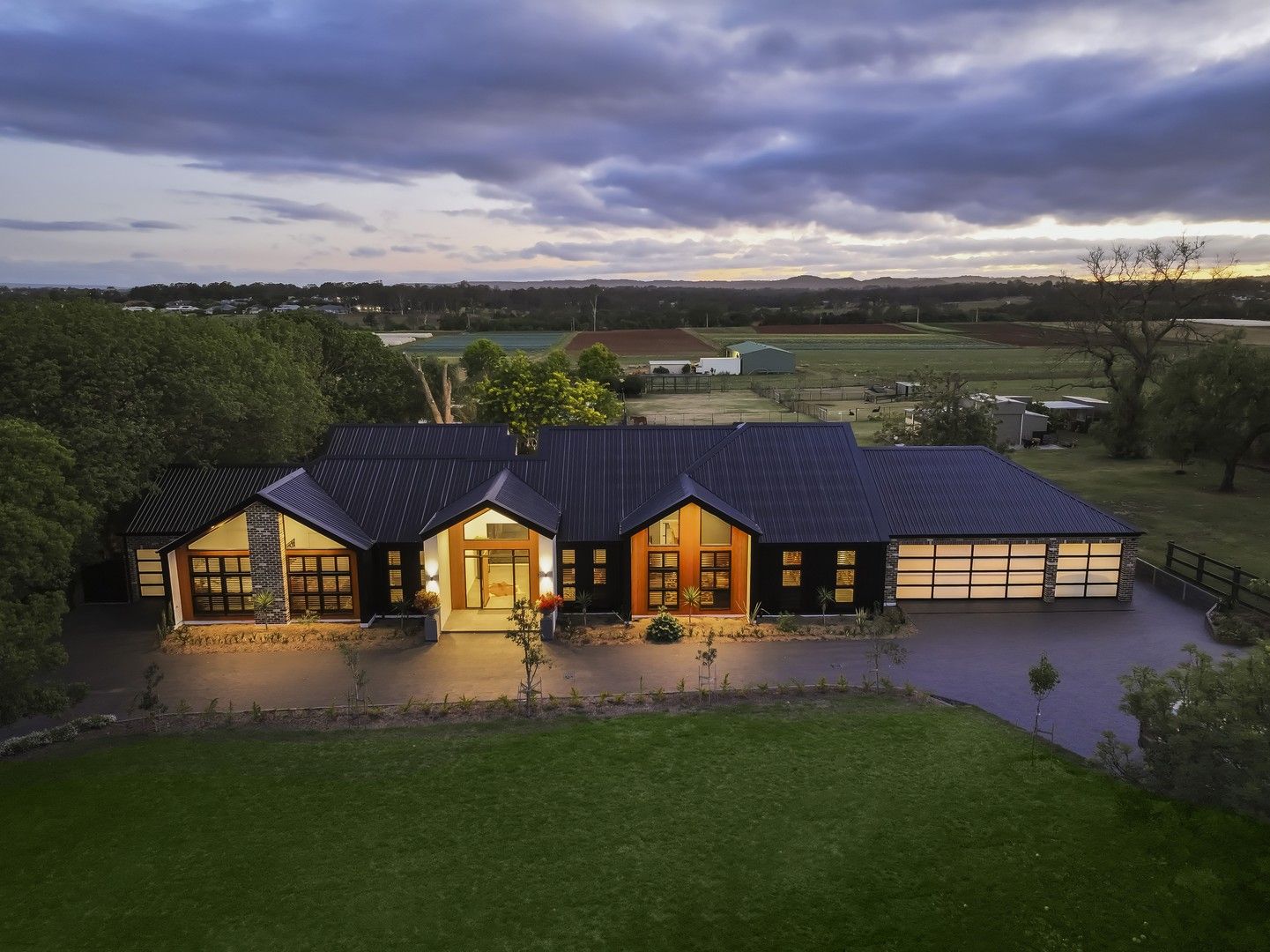 4 bedrooms Rural in 156 Cobbitty Road COBBITTY NSW, 2570