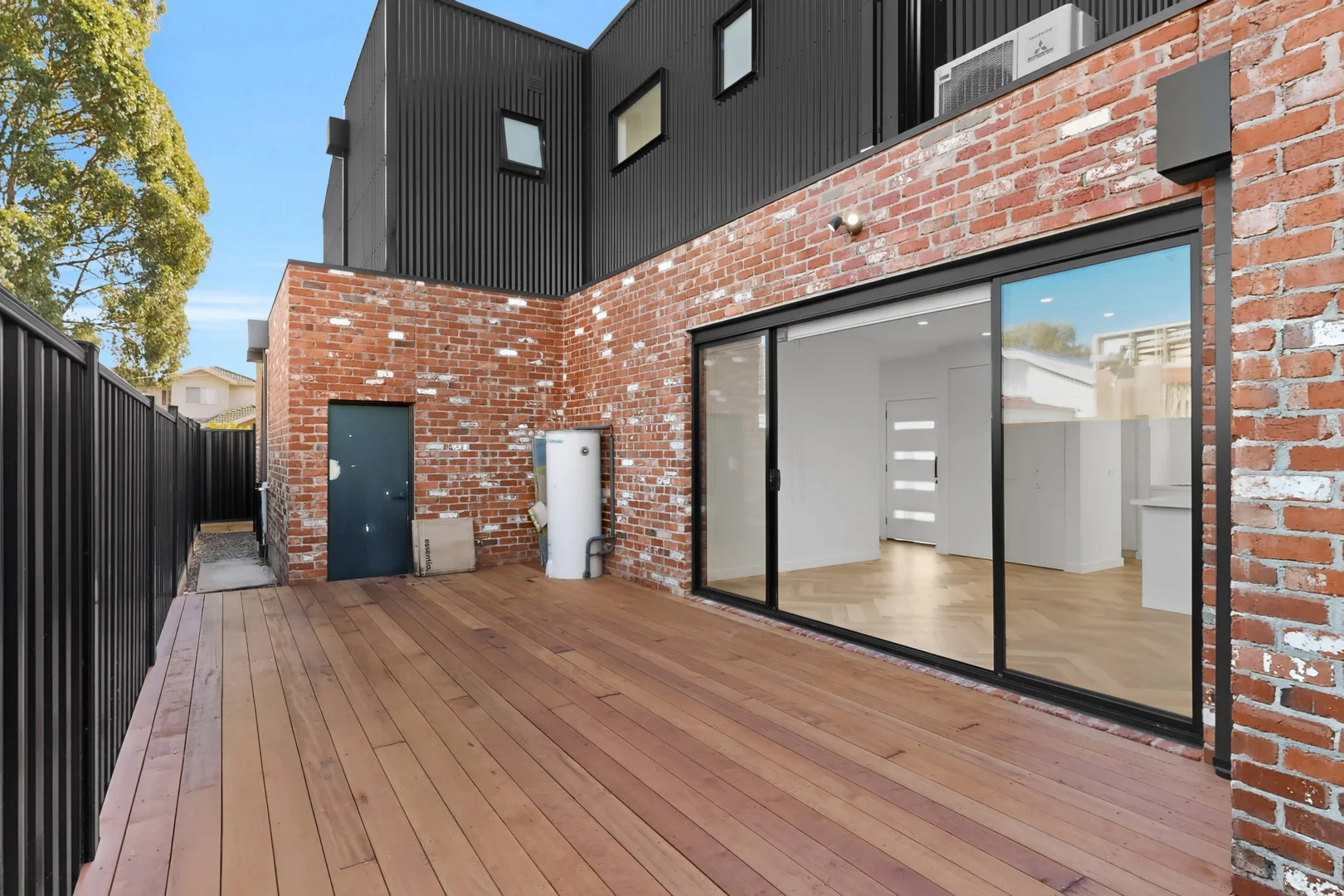 Additional image 10 of 2/49 Queens Parade, Fawkner VIC 3060