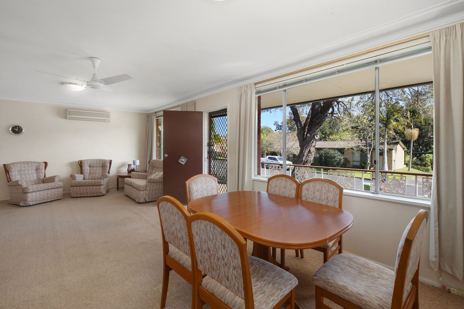 5 Enid Crescent, East Gosford NSW 2250, Image 2