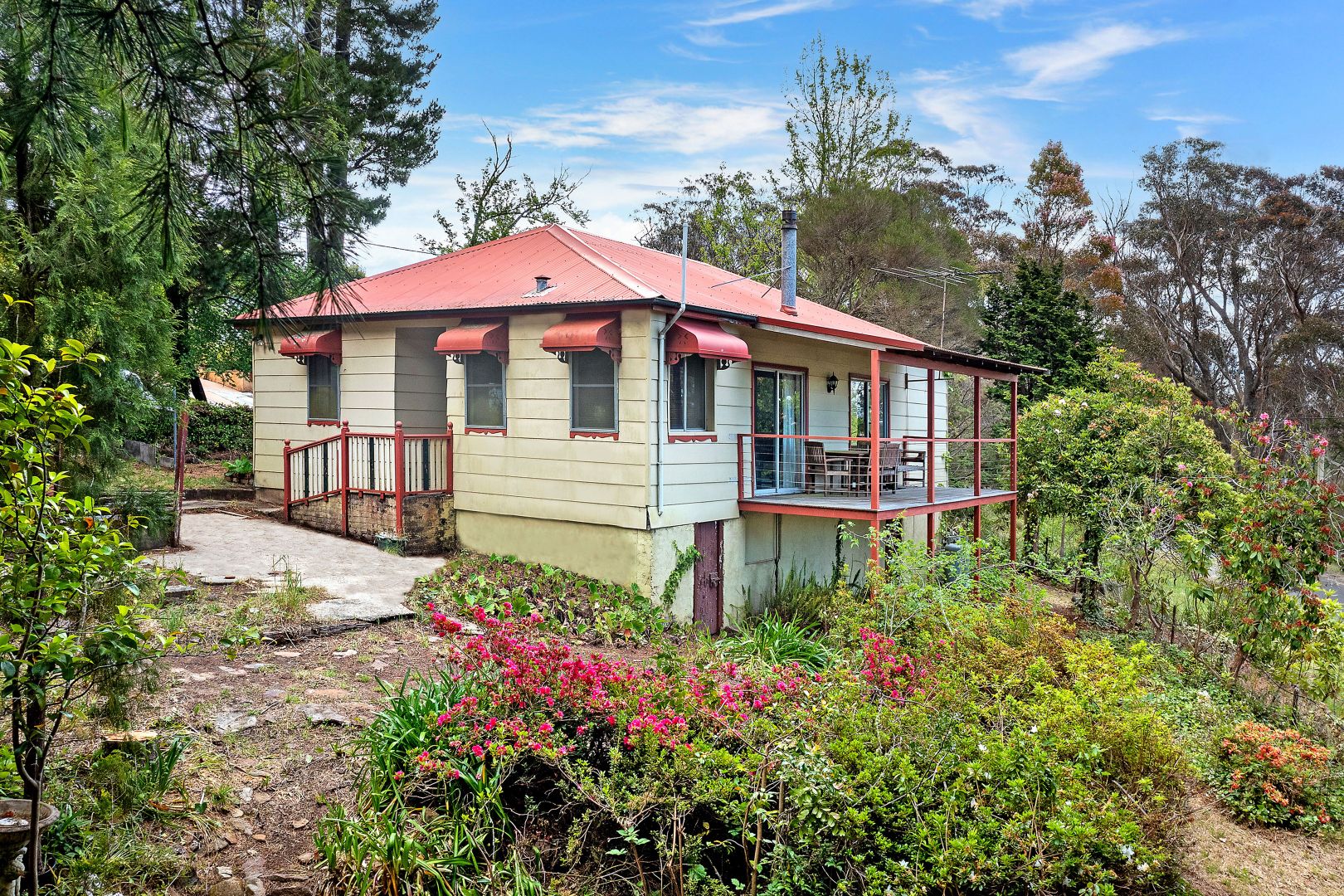 27 Jersey Parade, Mount Victoria NSW 2786
