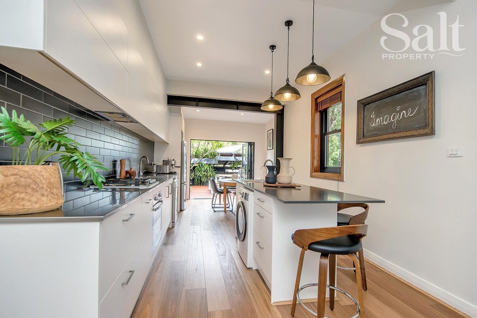 5 bedrooms House in 59 Bruce Street COOKS HILL NSW, 2300