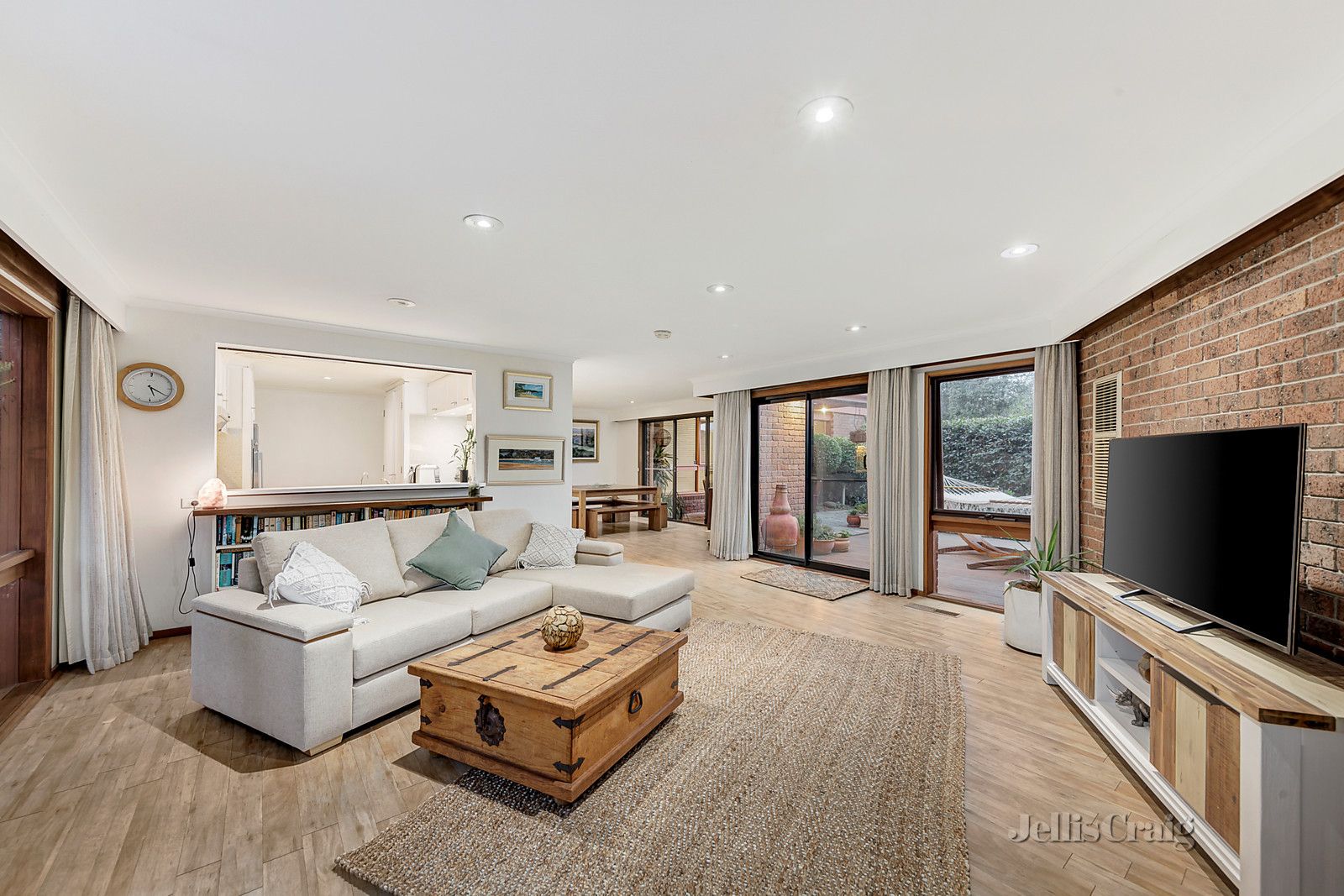 31 The Boulevarde, Doncaster VIC 3108, Image 0