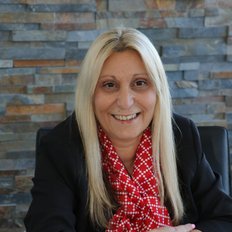 Sofie Messina, Sales representative
