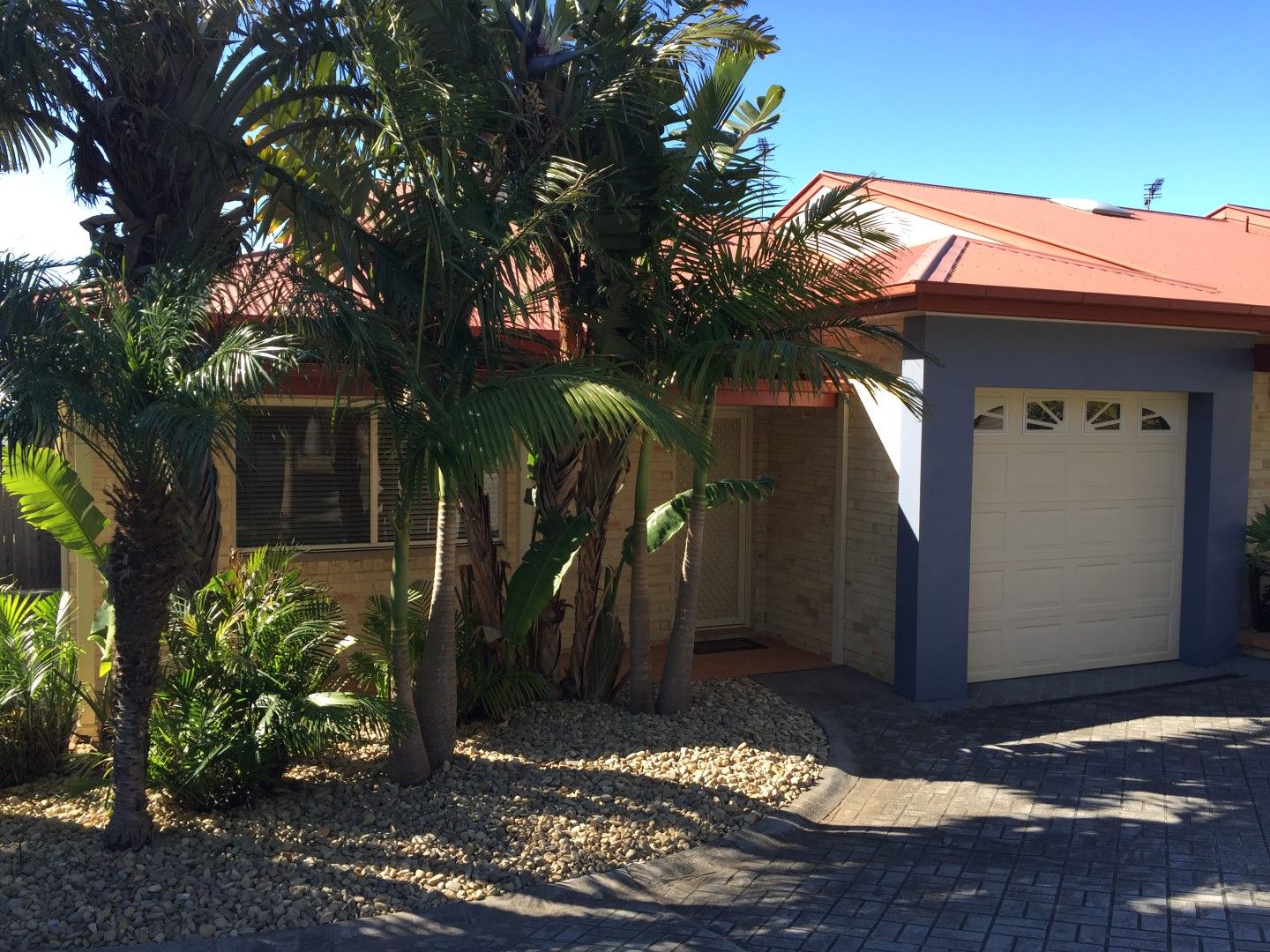 3 bedrooms Villa in 14a Elouera Place KIAMA NSW, 2533