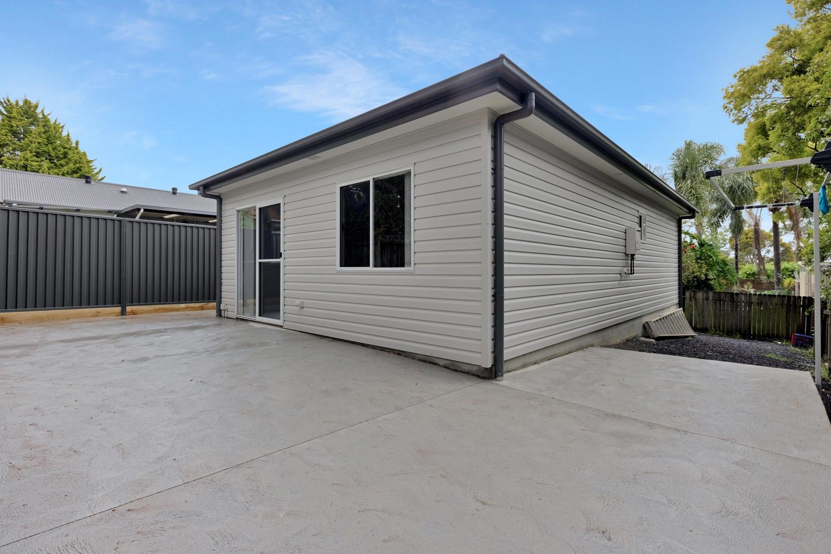 2 bedrooms House in 174a Windsor Road WINSTON HILLS NSW, 2153