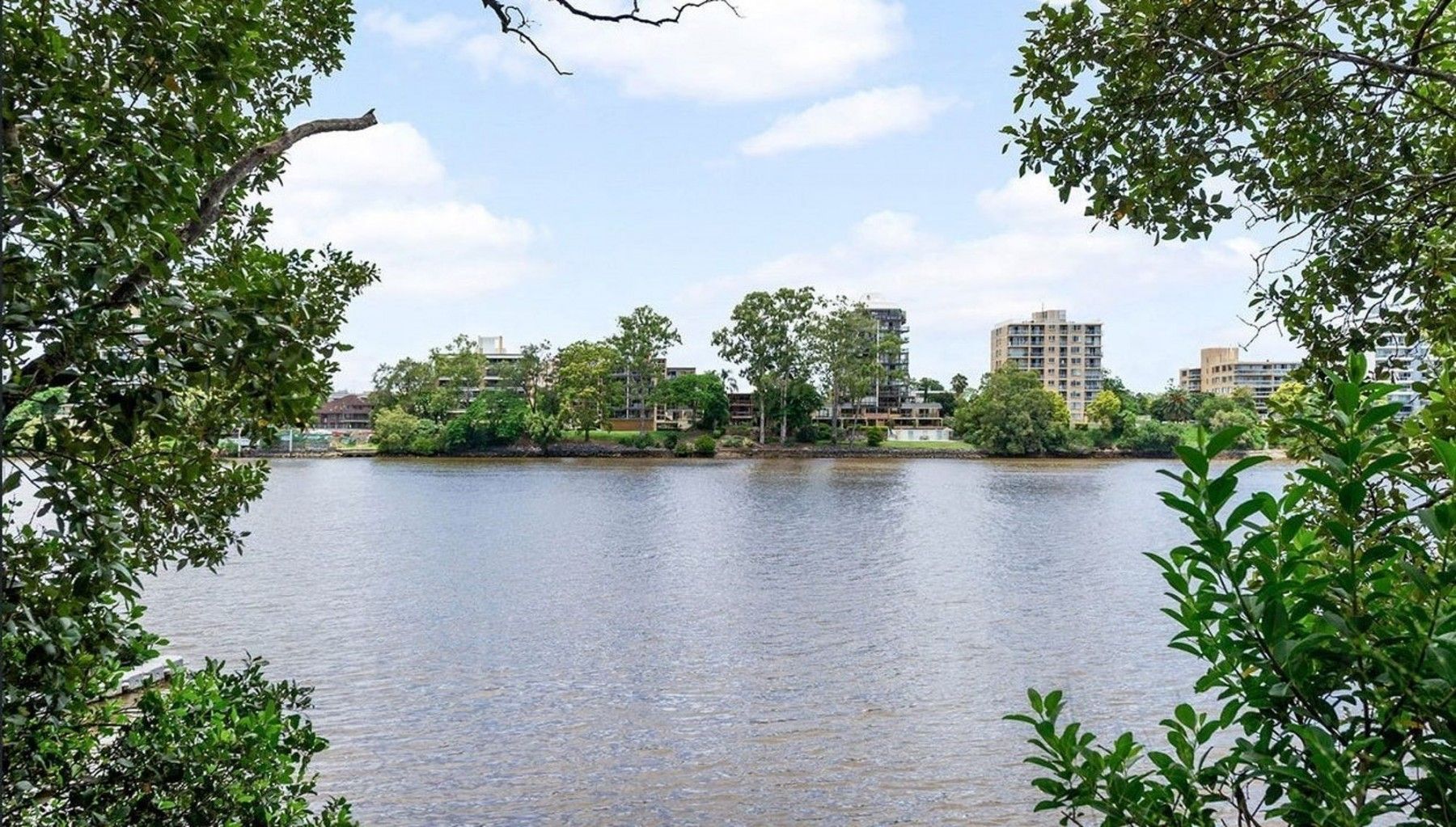 1 bedrooms Apartment / Unit / Flat in 2/119 Ryan Street WEST END QLD, 4101