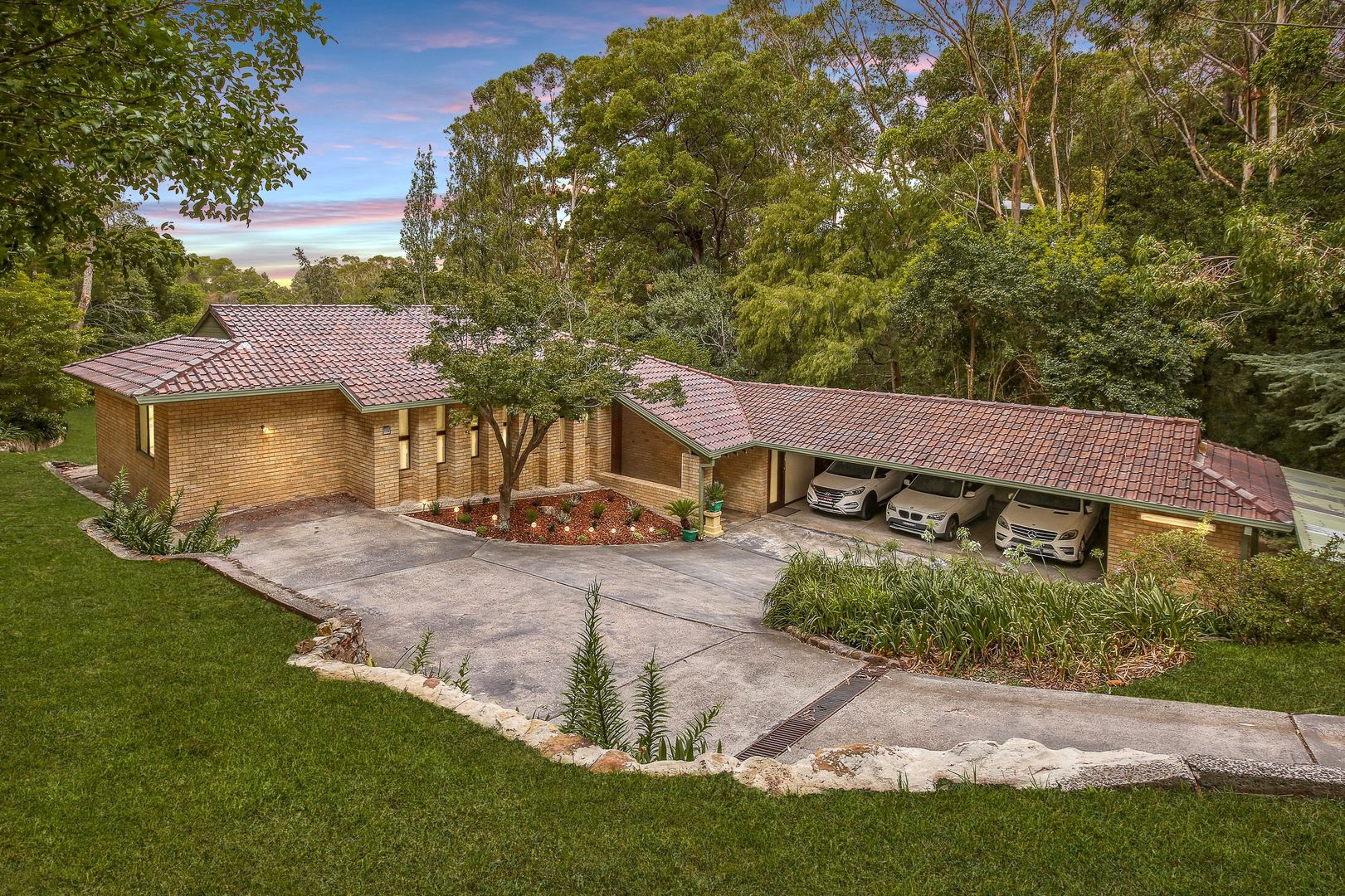 190 Cabbage Tree Lane Mount Pleasant Nsw 2519 Domain
