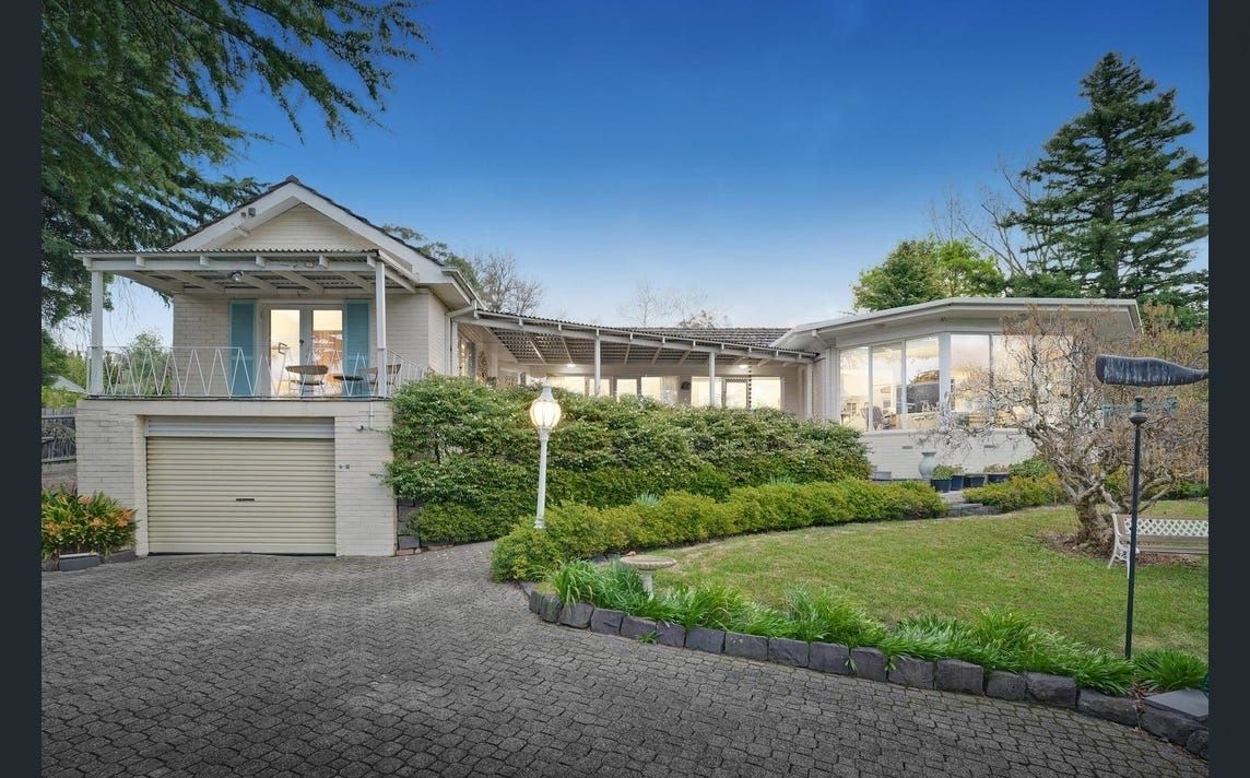 69 Victoria Road, Chirnside Park VIC 3116 Domain