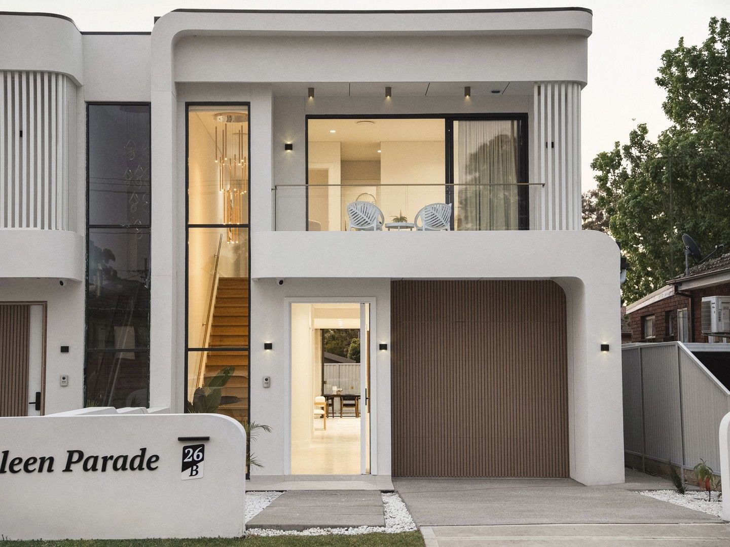 4 bedrooms Duplex in 26b Kathleen Parade PICNIC POINT NSW, 2213