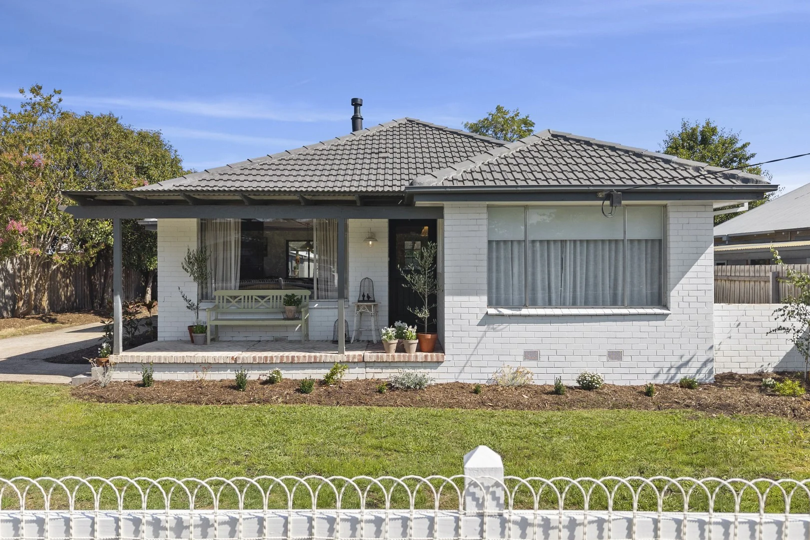25 Howey Street, Gisborne VIC 3437