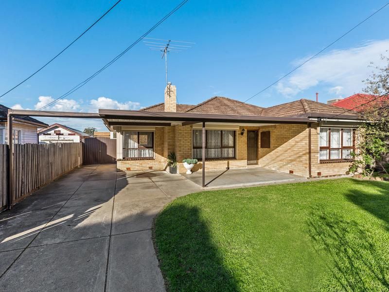 38 Collenso Street, Sunshine West VIC 3020